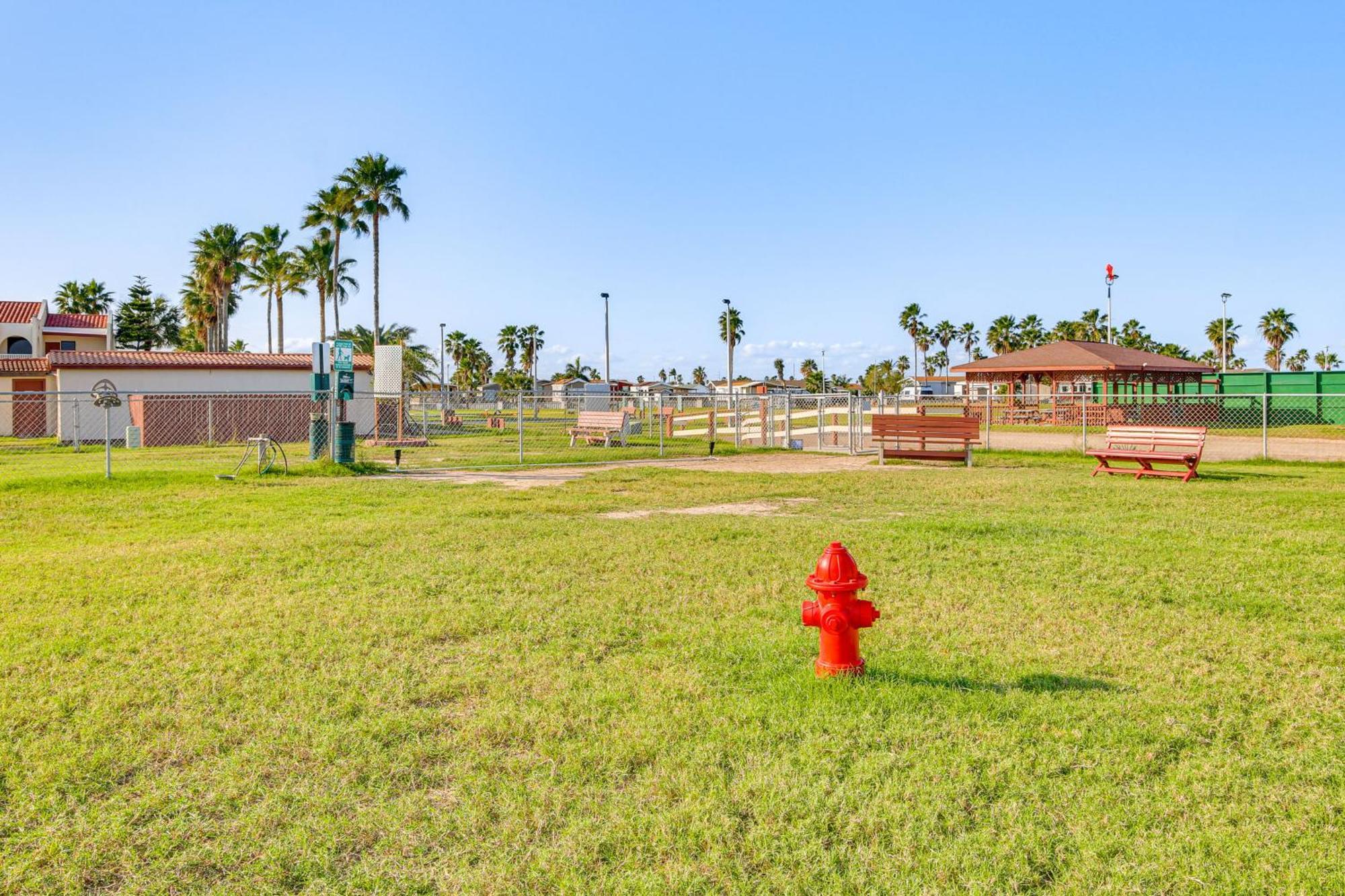 Cozy Waterfront Port Isabel Cottage With Deck! Dış mekan fotoğraf